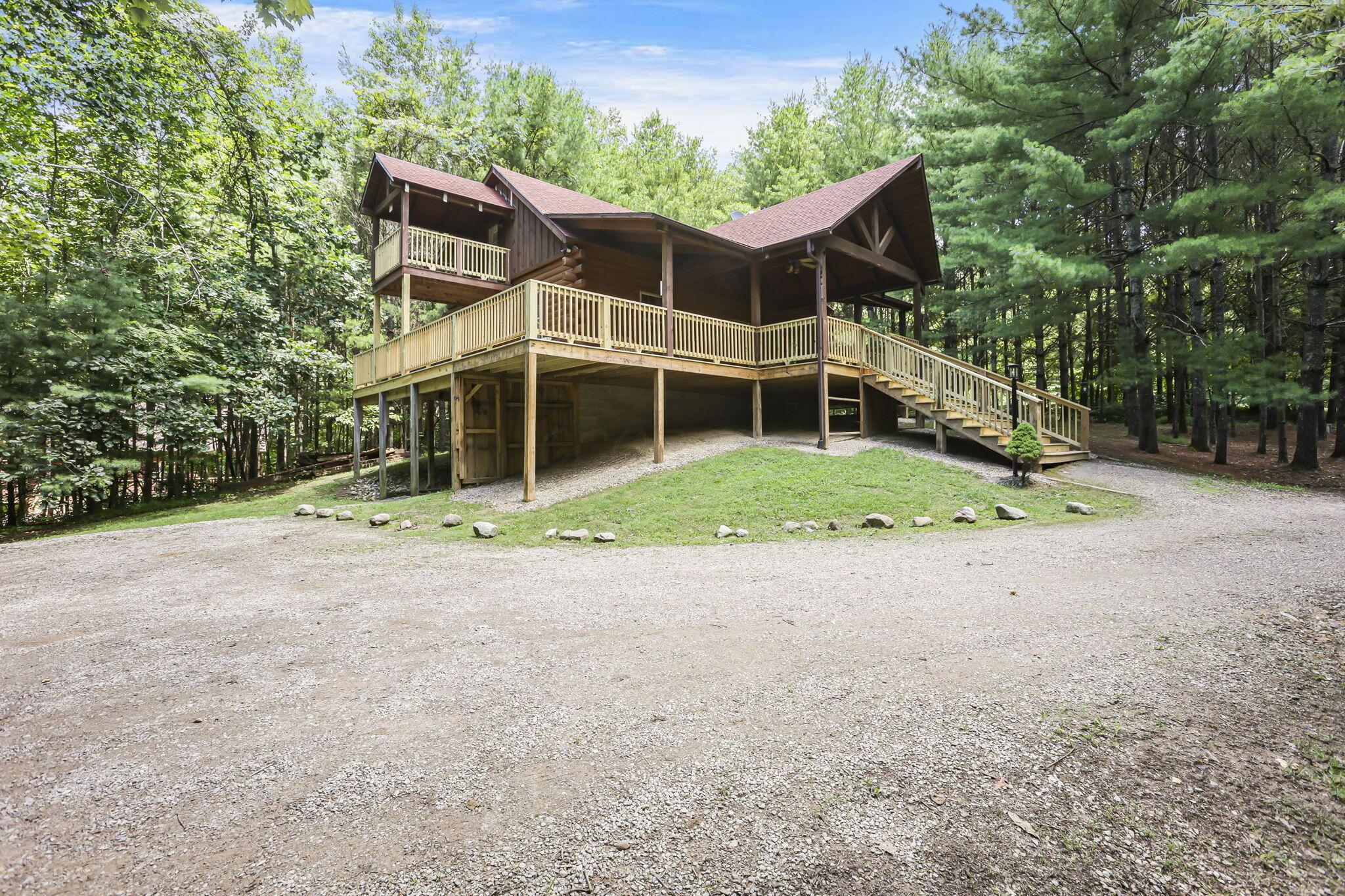 19475 Linden Road Logan, OH 43138 - Photo 6 of 94 Front of Structure