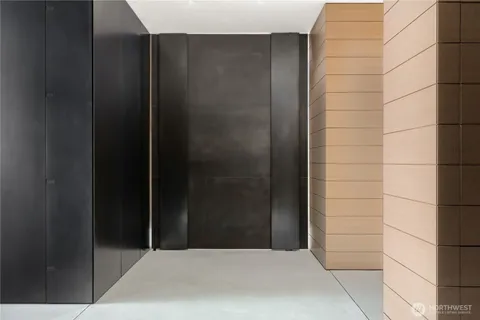 $6,750,000 | 5505 Lake Washington Boulevard Northeast, Unit 1D, Kirkland, WA 98033