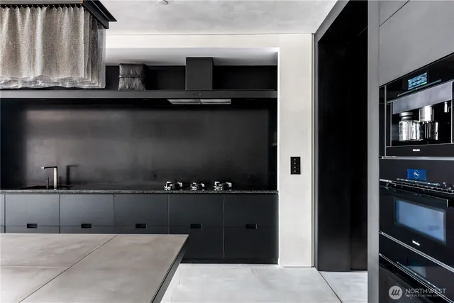 $6,750,000 | 5505 Lake Washington Boulevard Northeast, Unit 1D, Kirkland, WA 98033