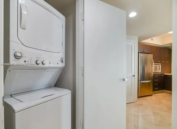 $5,000 | 150 Sunny Isles Boulevard, Unit 11801, Sunny Isles Beach, FL 33160