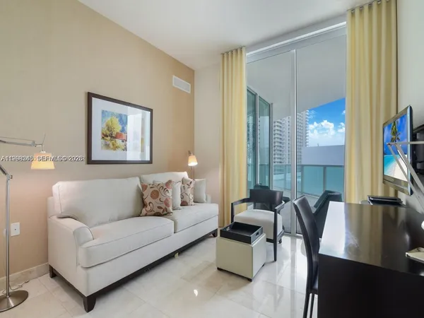 $5,000 | 150 Sunny Isles Boulevard, Unit 11801, Sunny Isles Beach, FL 33160