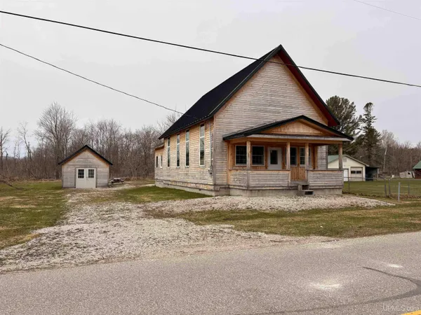 $70,000 | 8187 River Gg Street, Nahma, MI 49864