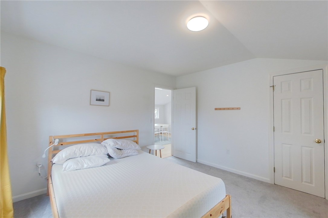 26 Cliff Avenue, Unit 4 Newport, RI 02840 - Photo 14 of 23