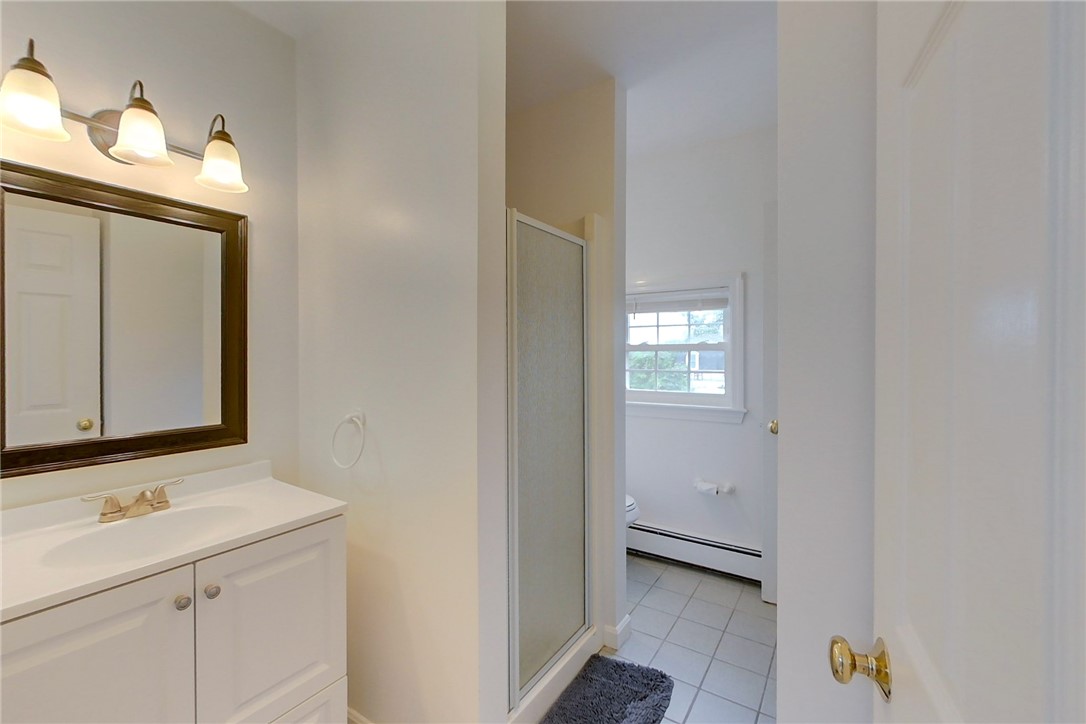 26 Cliff Avenue, Unit 4 Newport, RI 02840 - Photo 20 of 23