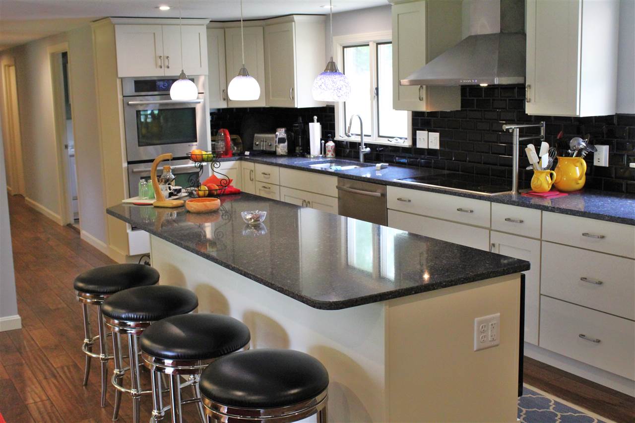 280 Dana Hill Road New Hampton, NH 03256 - Photo 2 of 28