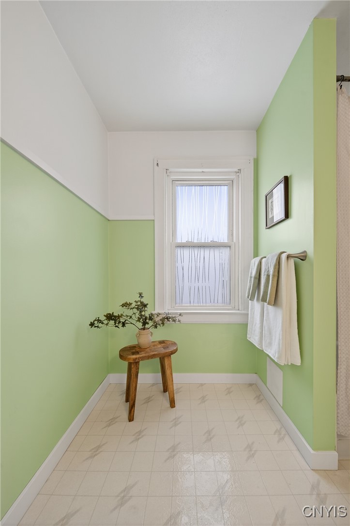 263 Wayland Road Salina, NY 13208 - Photo 25 of 44