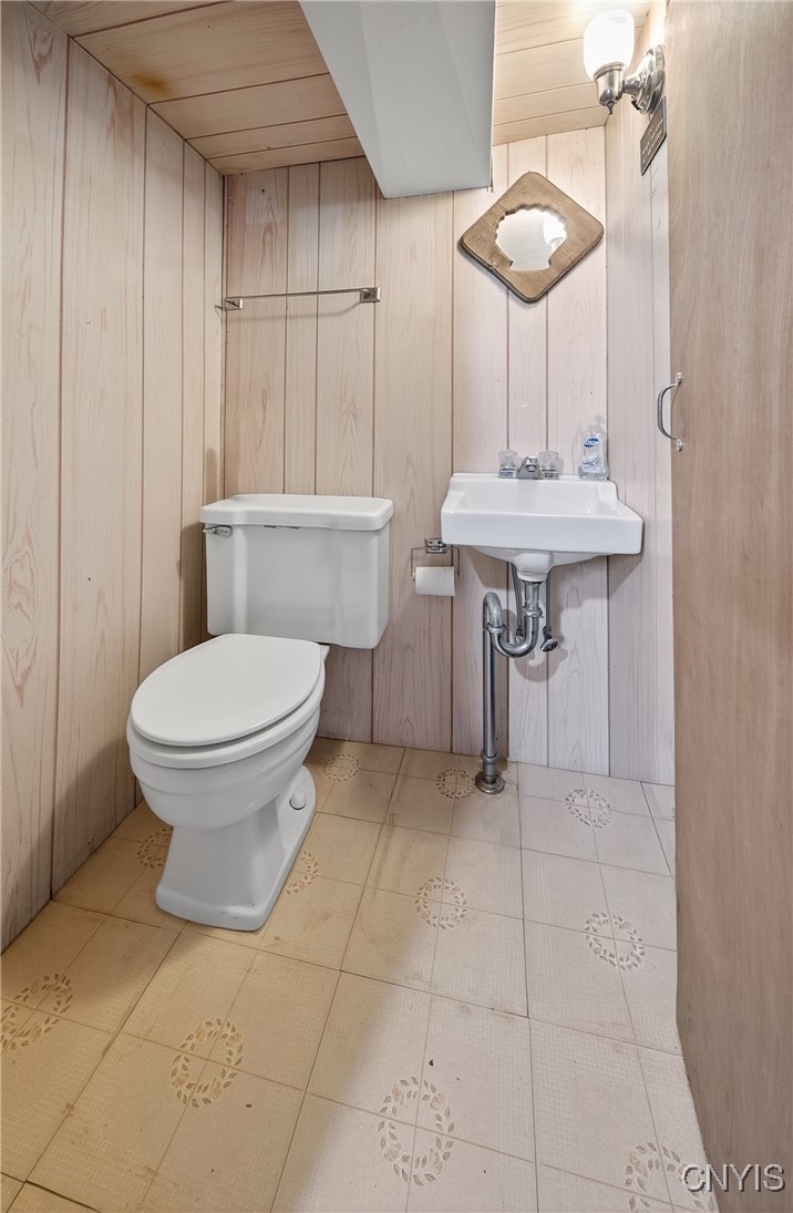 263 Wayland Road Salina, NY 13208 - Photo 34 of 44