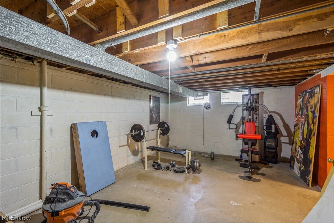 6690 York Road Cleveland, OH 44130 - Photo 21 of 22 Gallery Image 21