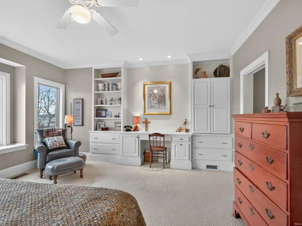 $999,900 | 5995 South Woodstrail Dr-57, Columbia City, IN 46725