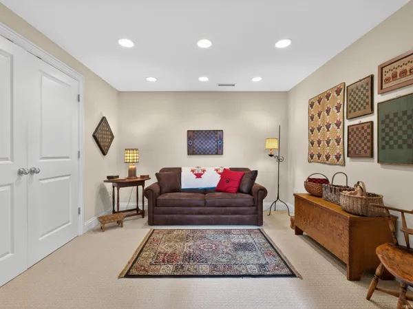 $999,900 | 5995 South Woodstrail Dr-57, Columbia City, IN 46725