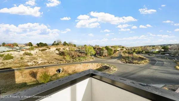 $660,000 | 2398 Ridge Cir Drive, Unit B, Grand Junction, CO 81507