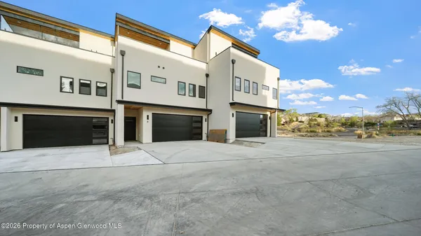 $660,000 | 2398 Ridge Cir Drive, Unit B, Grand Junction, CO 81507