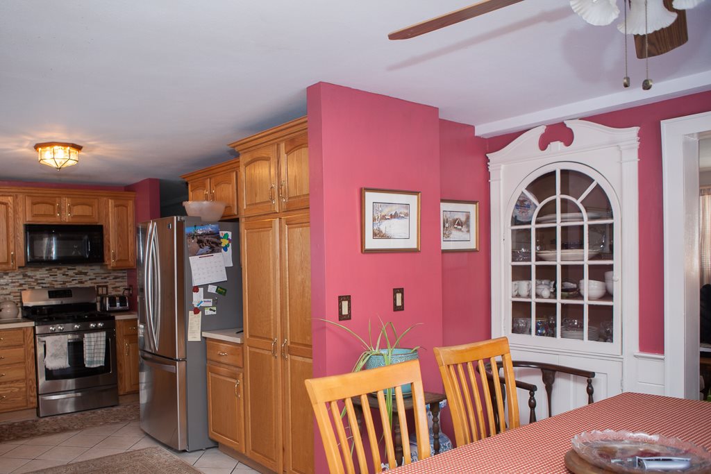 1466 State Road Eliot, ME 03903 - Photo 6 of 37
