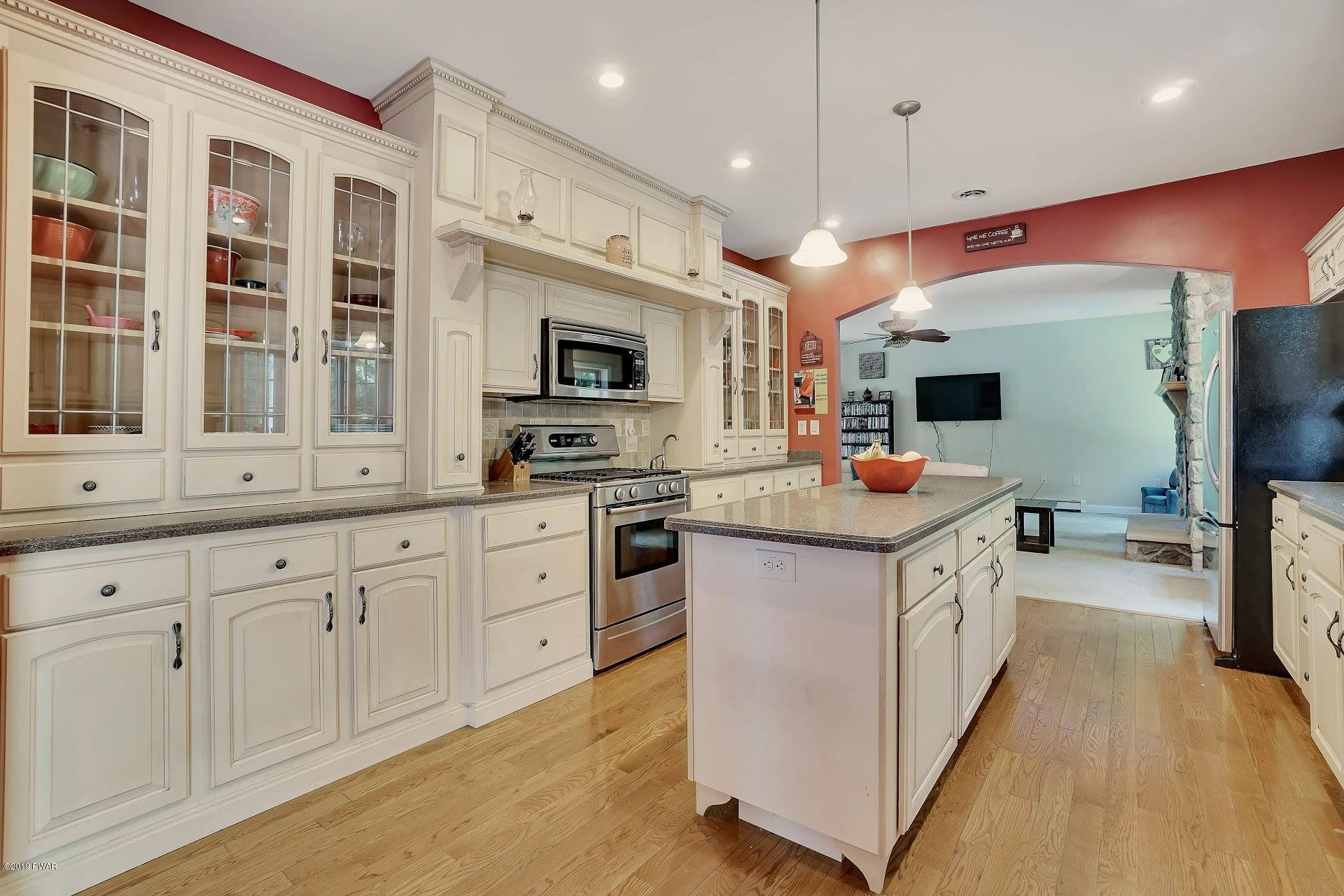 14 Brookside Road Waymart, PA 18472 - Photo 9 of 27 15 (2)