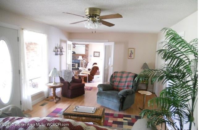 948 Anderson Road Jasper, AL 35503 - Photo 7 of 22 Gallery Image 7