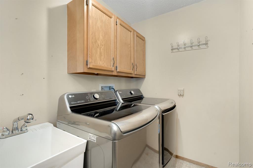 9721 Klais Road Clarkston, MI 48348 - Photo 34 of 52