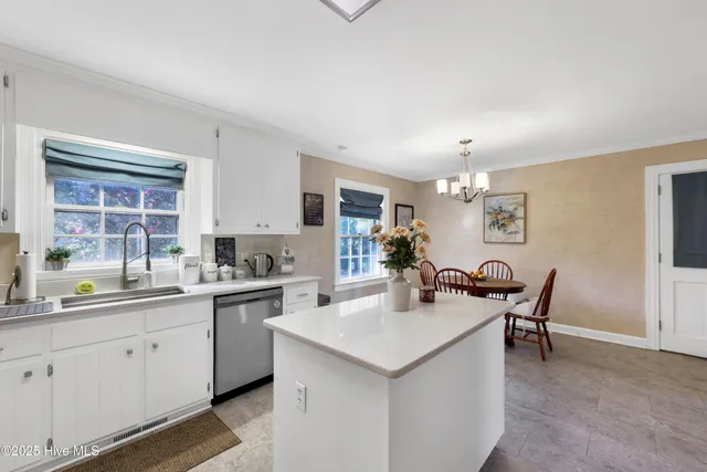 $369,900 | 2311 Foxcroft Road Northwest, Wilson, NC 27896