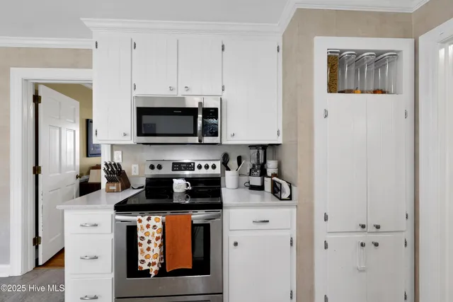 $369,900 | 2311 Foxcroft Road Northwest, Wilson, NC 27896