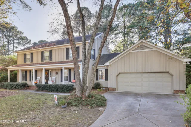 $369,900 | 2311 Foxcroft Road Northwest, Wilson, NC 27896