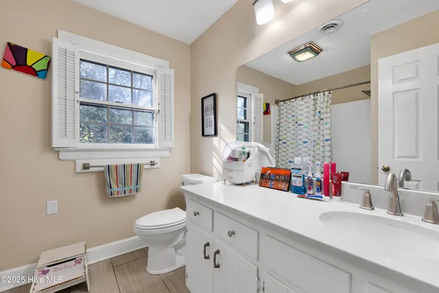 $369,900 | 2311 Foxcroft Road Northwest, Wilson, NC 27896