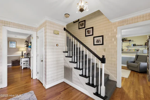 $369,900 | 2311 Foxcroft Road Northwest, Wilson, NC 27896