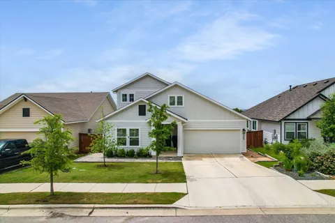 $515,000 | 125 Broken Oak Drive, Liberty Hill, TX 78642