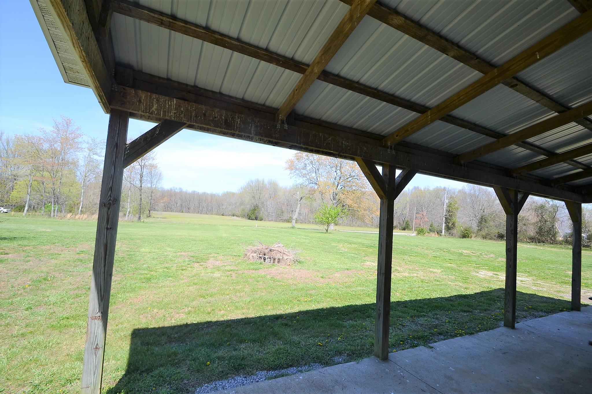 2553 Friendship Road Cross Plains, TN 37049 - Photo 8 of 30 a view of back yard of the house