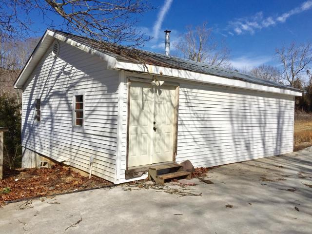 1576 Chestnut Stump Road La Follette, TN 37766 - Photo 22 of 25 20170823124455101463000000-o