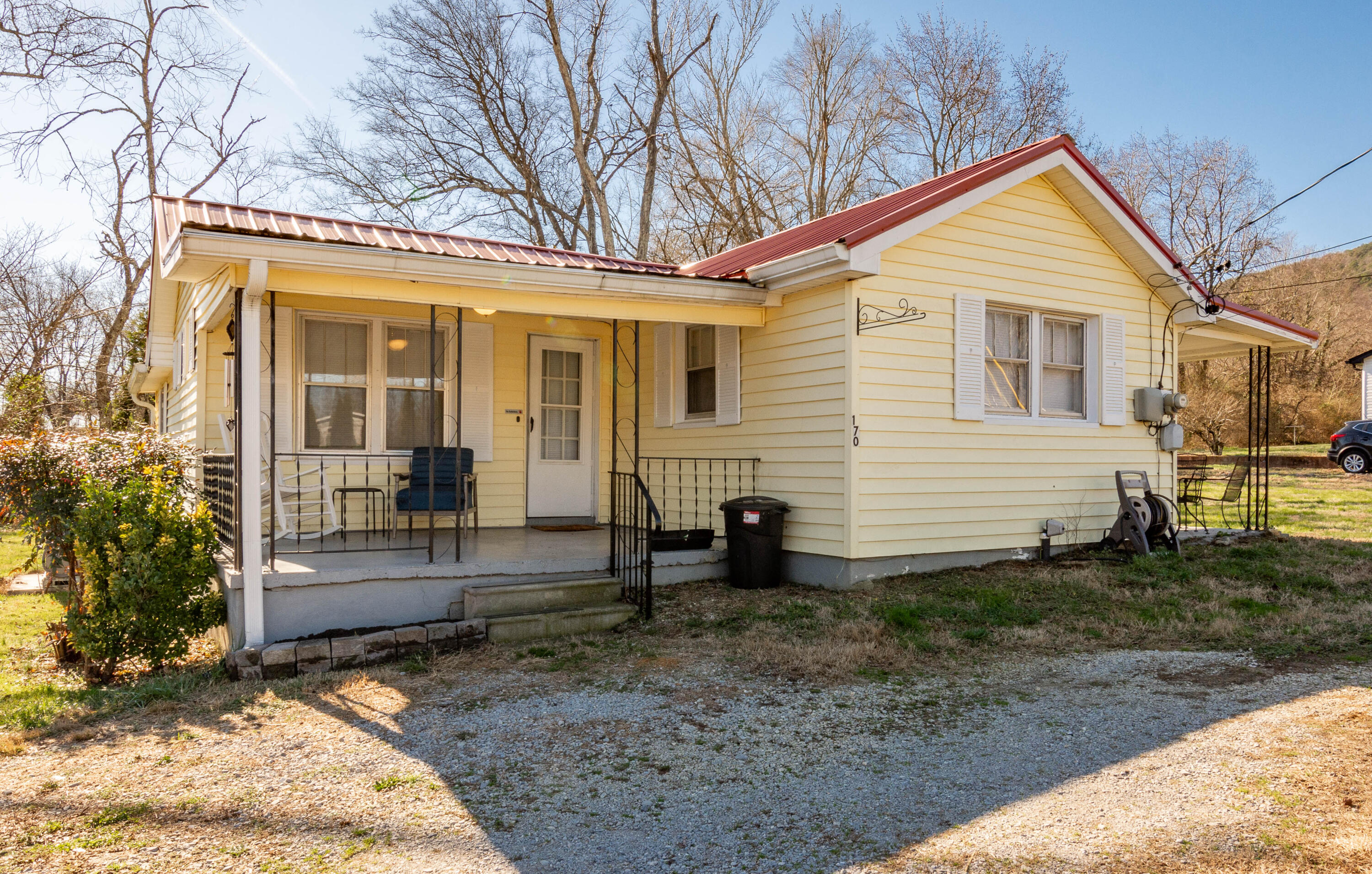 170 Cox Lane Soddy Daisy, TN 37379 - Photo 22 of 28 170 Cox Lane-32