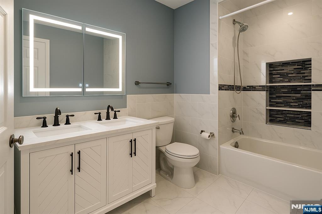 717 1st Street, Unit 2 Lyndhurst, NJ 07071 - Photo 6 of 12