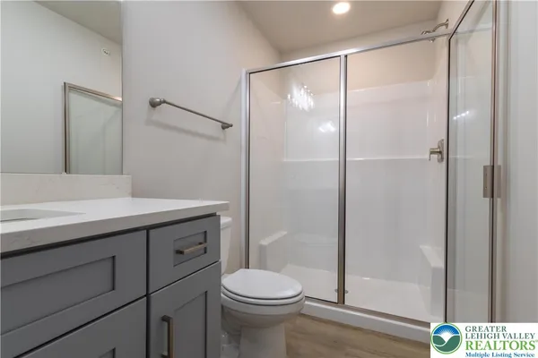 $2,500 | 1411 Greenview Drive, Unit 12, Bethlehem, PA 18018