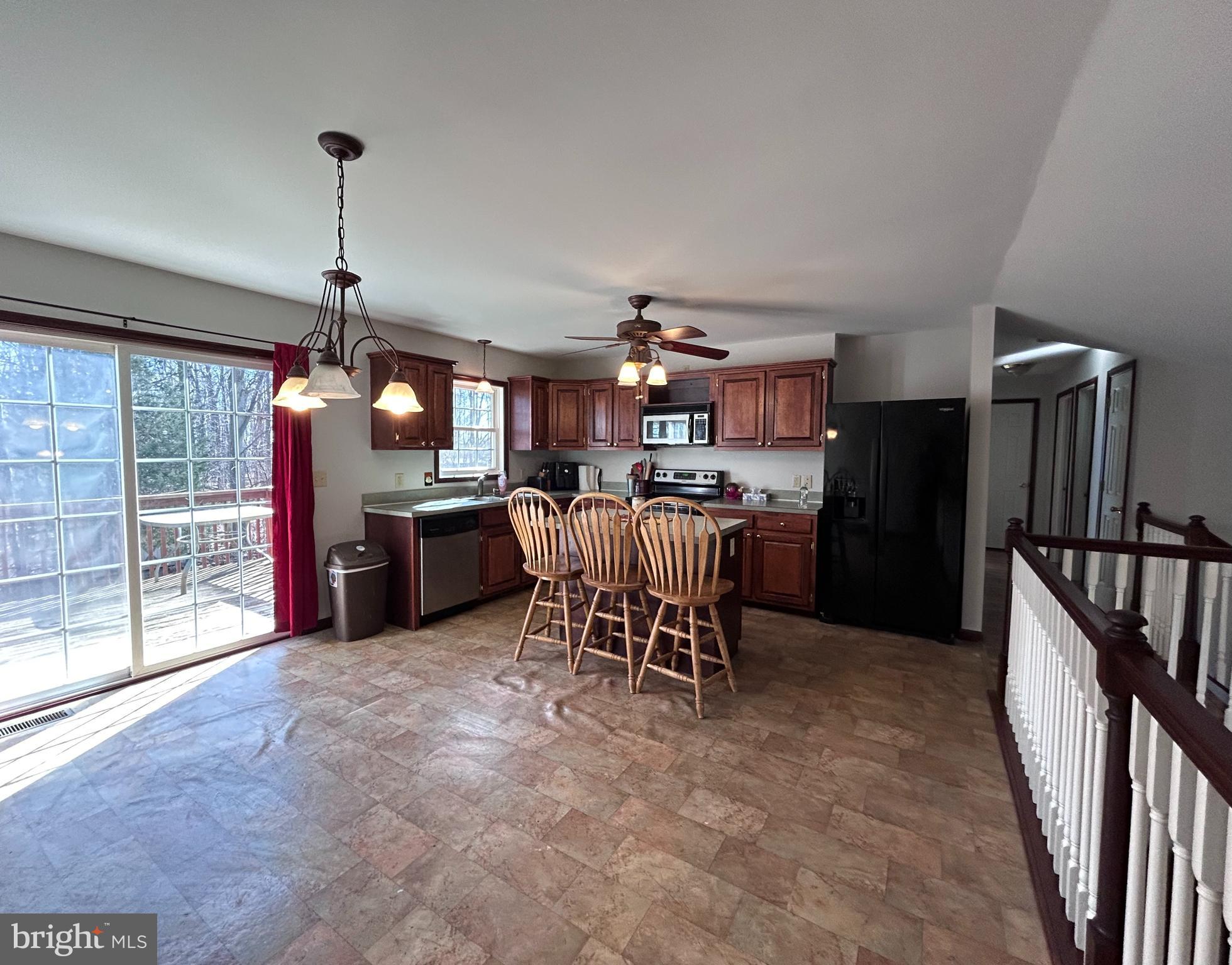 945 Plunkert Road Littlestown, PA 17340 - Photo 5 of 25 Kitchen