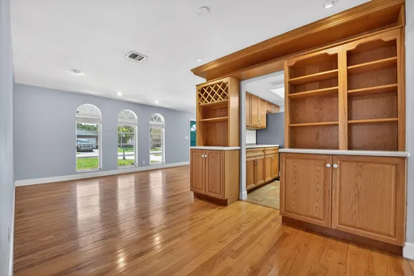 $5,000 | 1545 Southwest 13th Street, Boca Raton, FL 33486