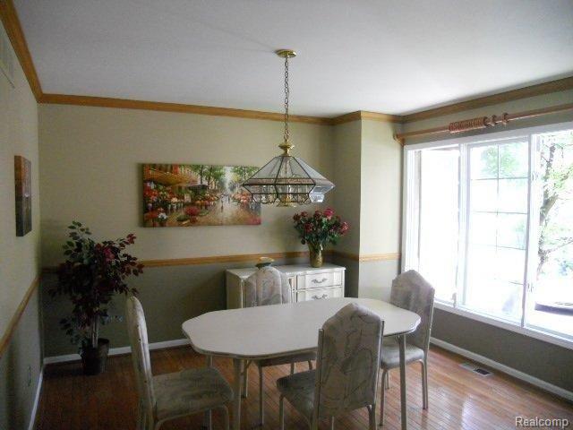 579 Sunlight Drive Rochester, MI 48309 - Photo 5 of 25 iug 018.jpg