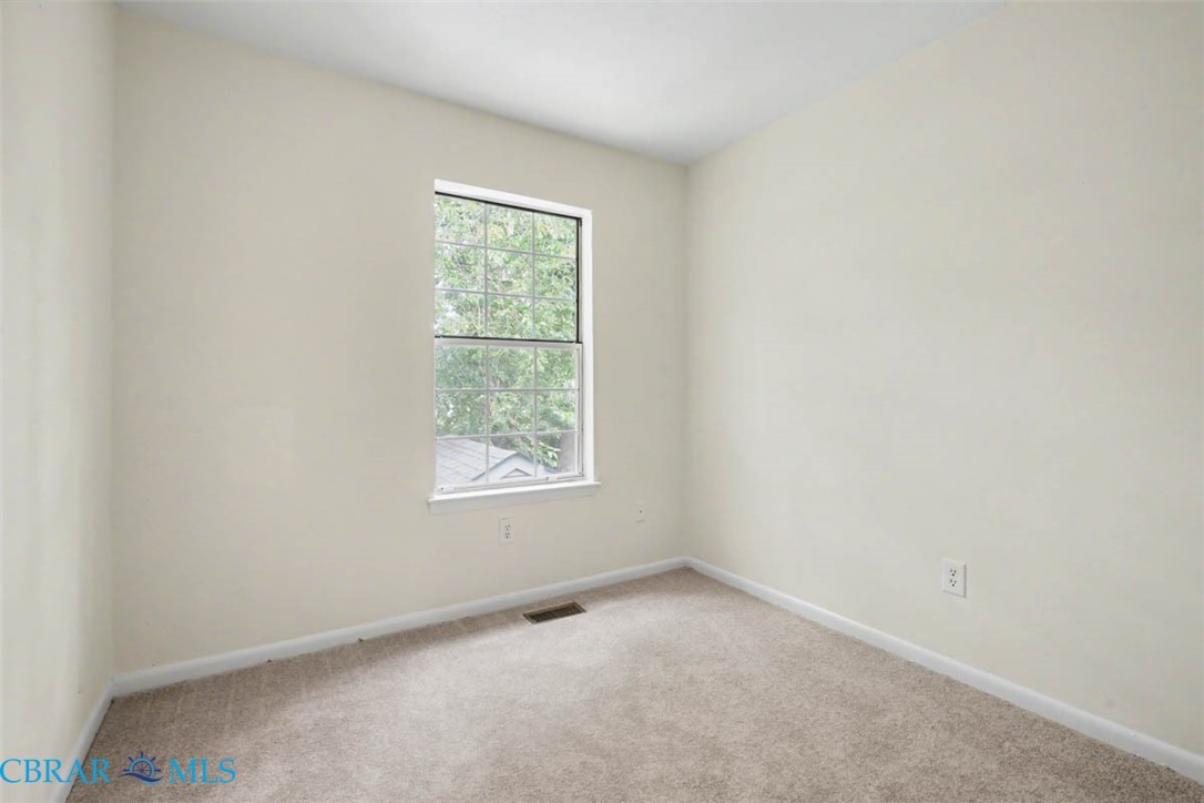 28 Bayview Court Hampton, VA 23664 - Photo 31 of 37