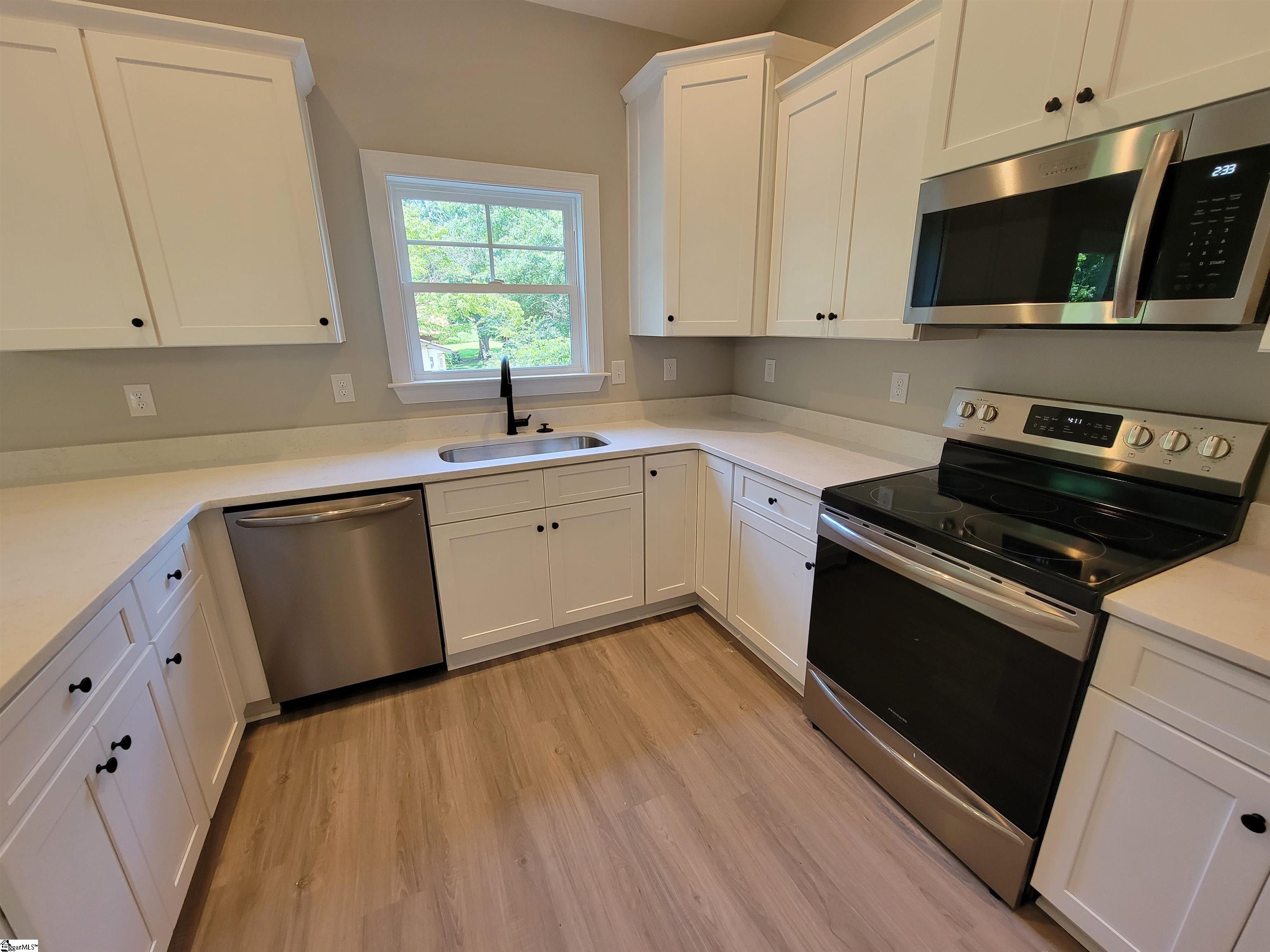 12 Clemson Street Liberty, SC 29657 - Photo 16 of 31 Gallery Image 16