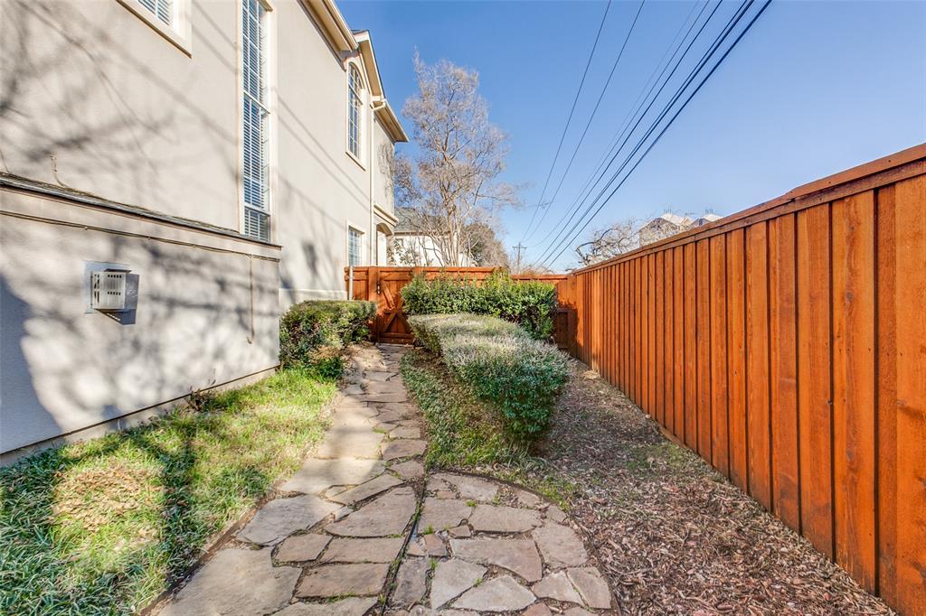 14561 Juliard Way Addison, TX 75001 - Photo 27 of 33