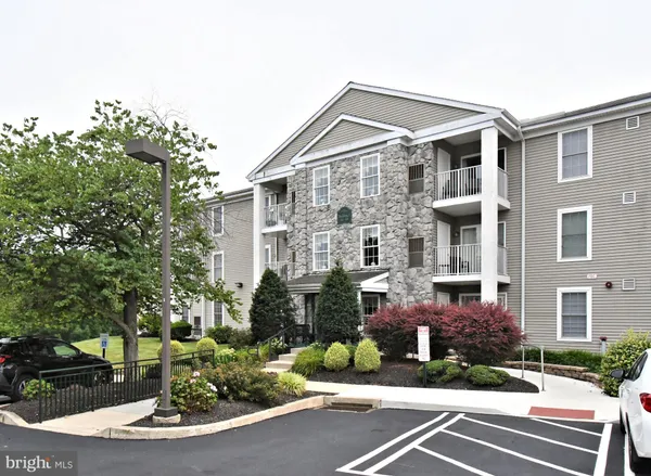 $268,000 | 122 Brandon Road, Norristown, PA 19403