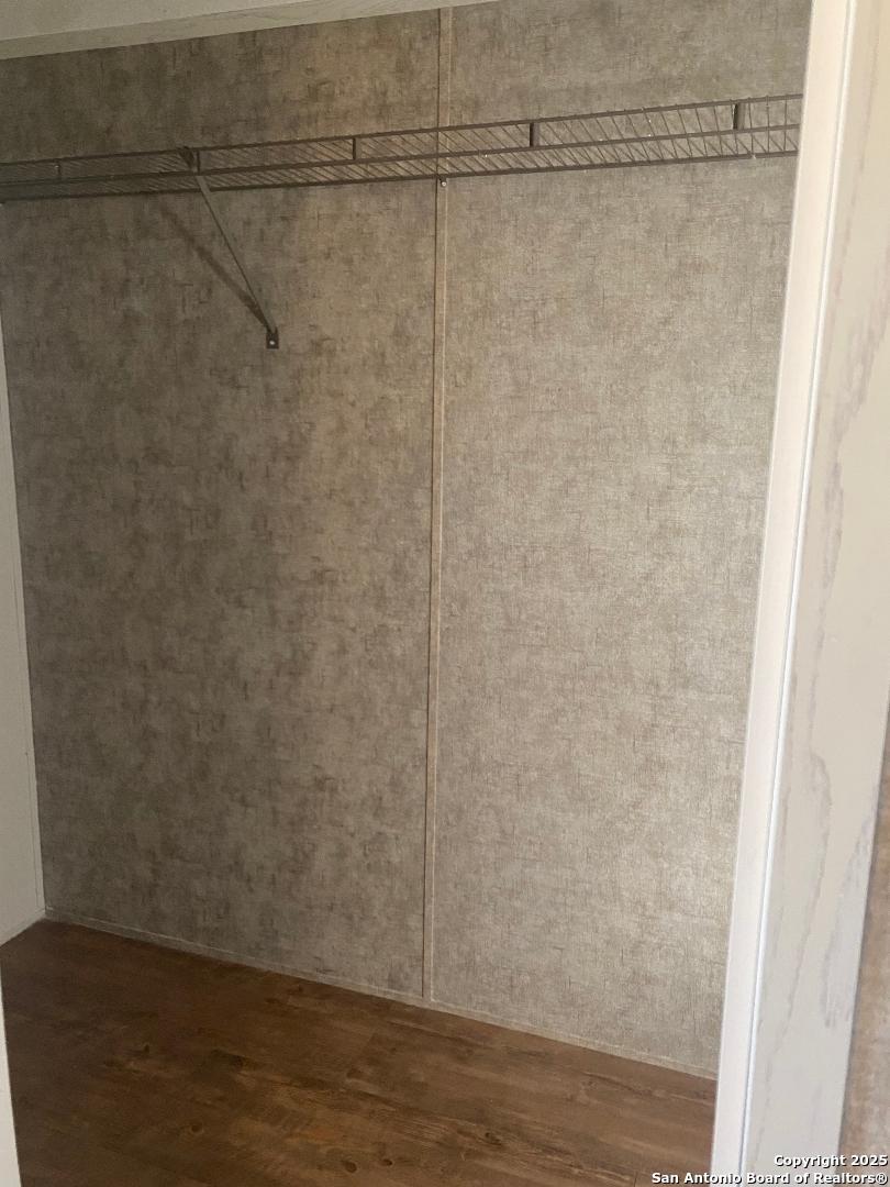 698 Frst Crk Road Devine, TX 78016 - Photo 11 of 18