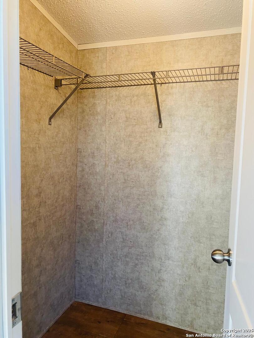 698 Frst Crk Road Devine, TX 78016 - Photo 15 of 18