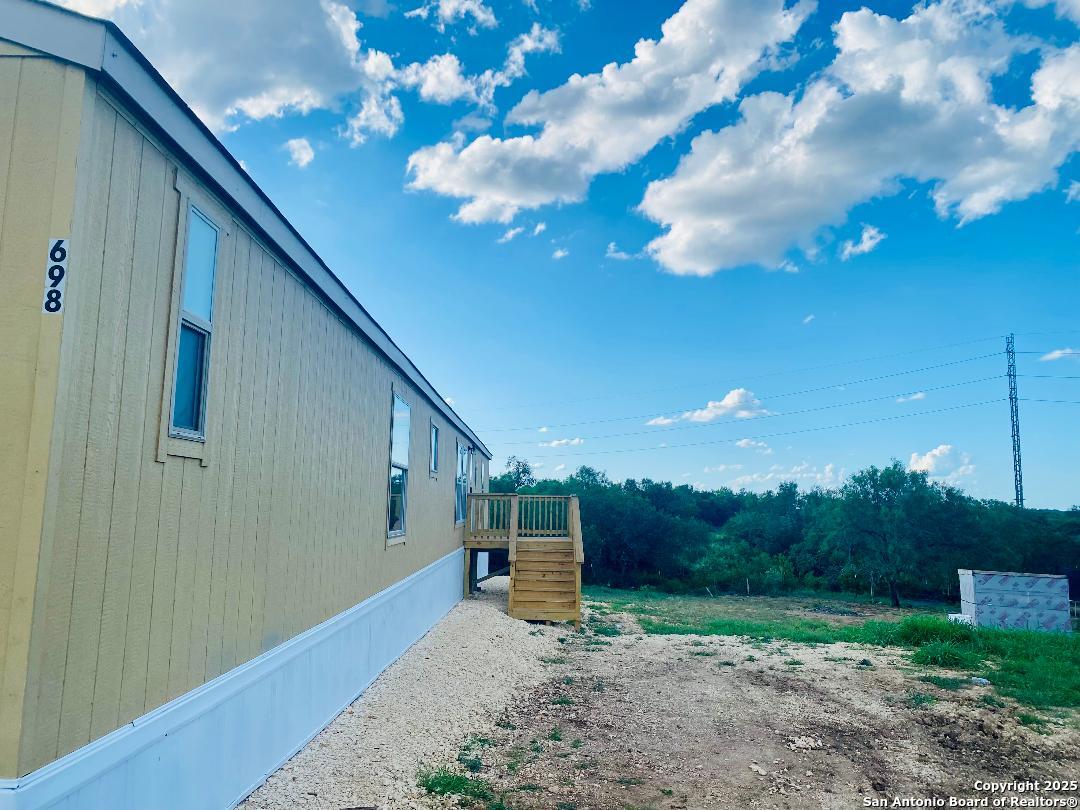 698 Frst Crk Road Devine, TX 78016 - Photo 16 of 18