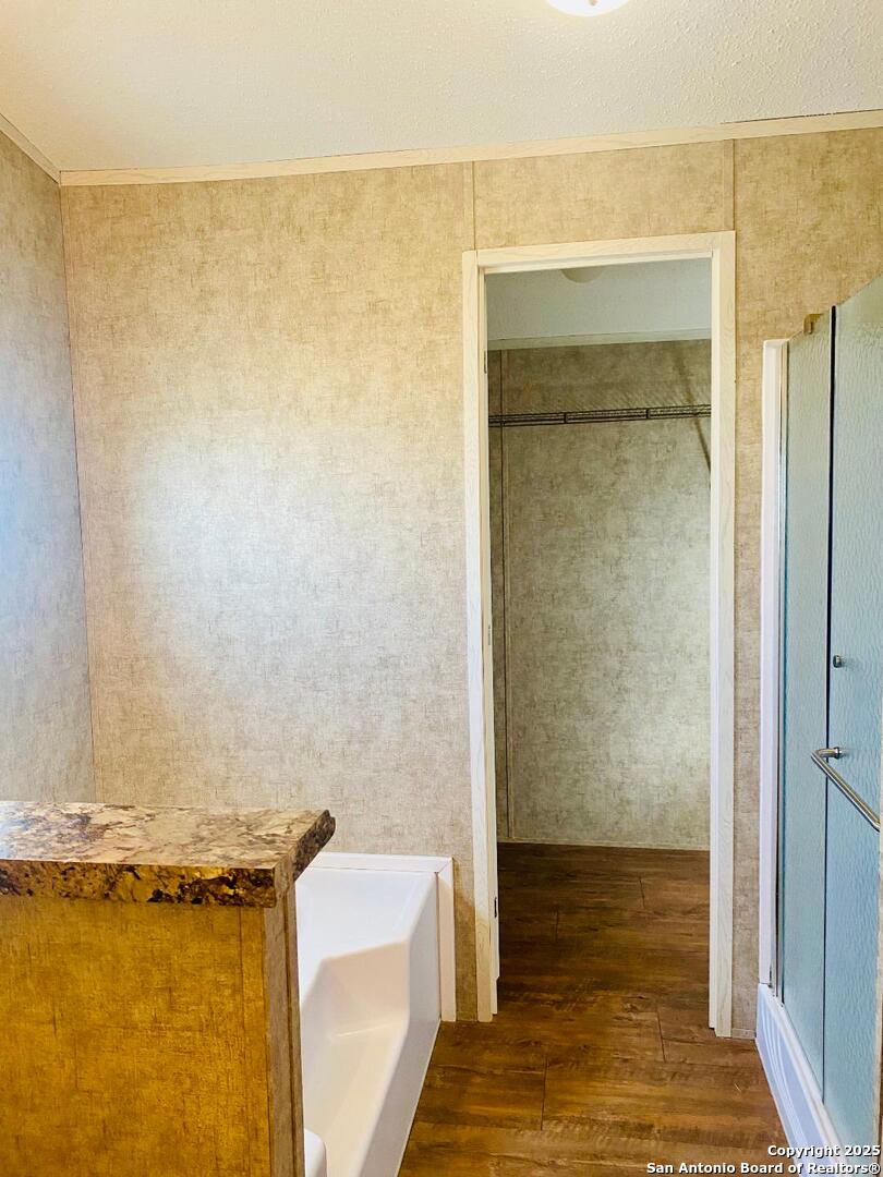 698 Frst Crk Road Devine, TX 78016 - Photo 10 of 18