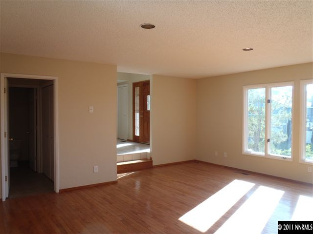 3075 Homewood Drive Reno, NV 89509 - Photo 3 of 12 Photo 3