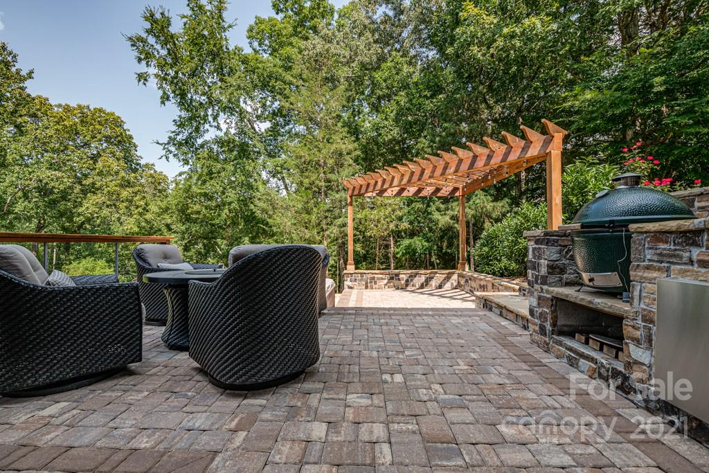150 Canterbury Crossing Fort Mill, SC 29708 - Photo 44 of 48 a view of outdoor space with seating