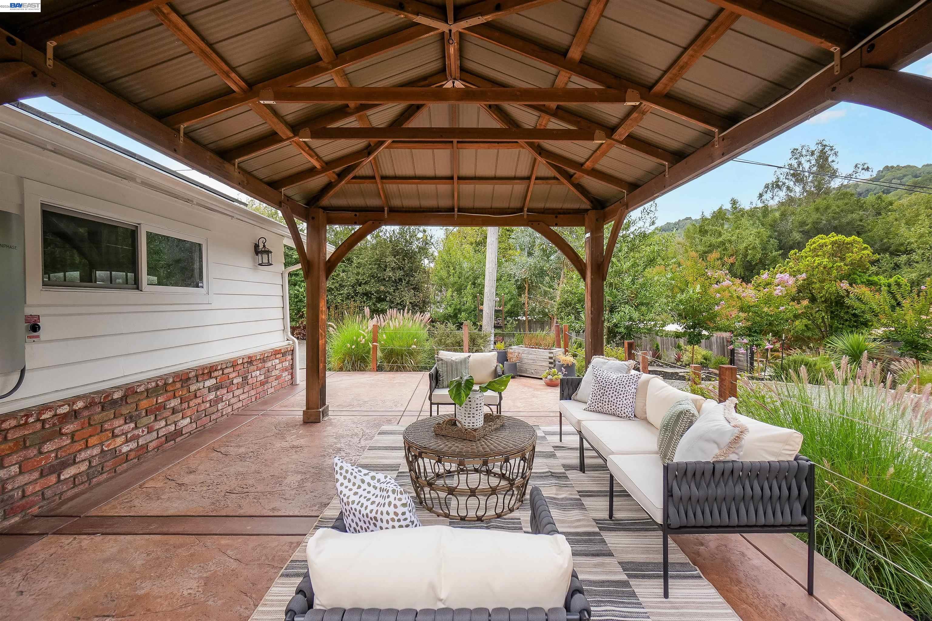 9338 Crow Canyon Road Castro Valley, CA 94552 - Photo 9 of 84 Gallery Image 9