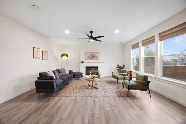 $589,900 | 6864 West Corona Street, Boise, ID 83709