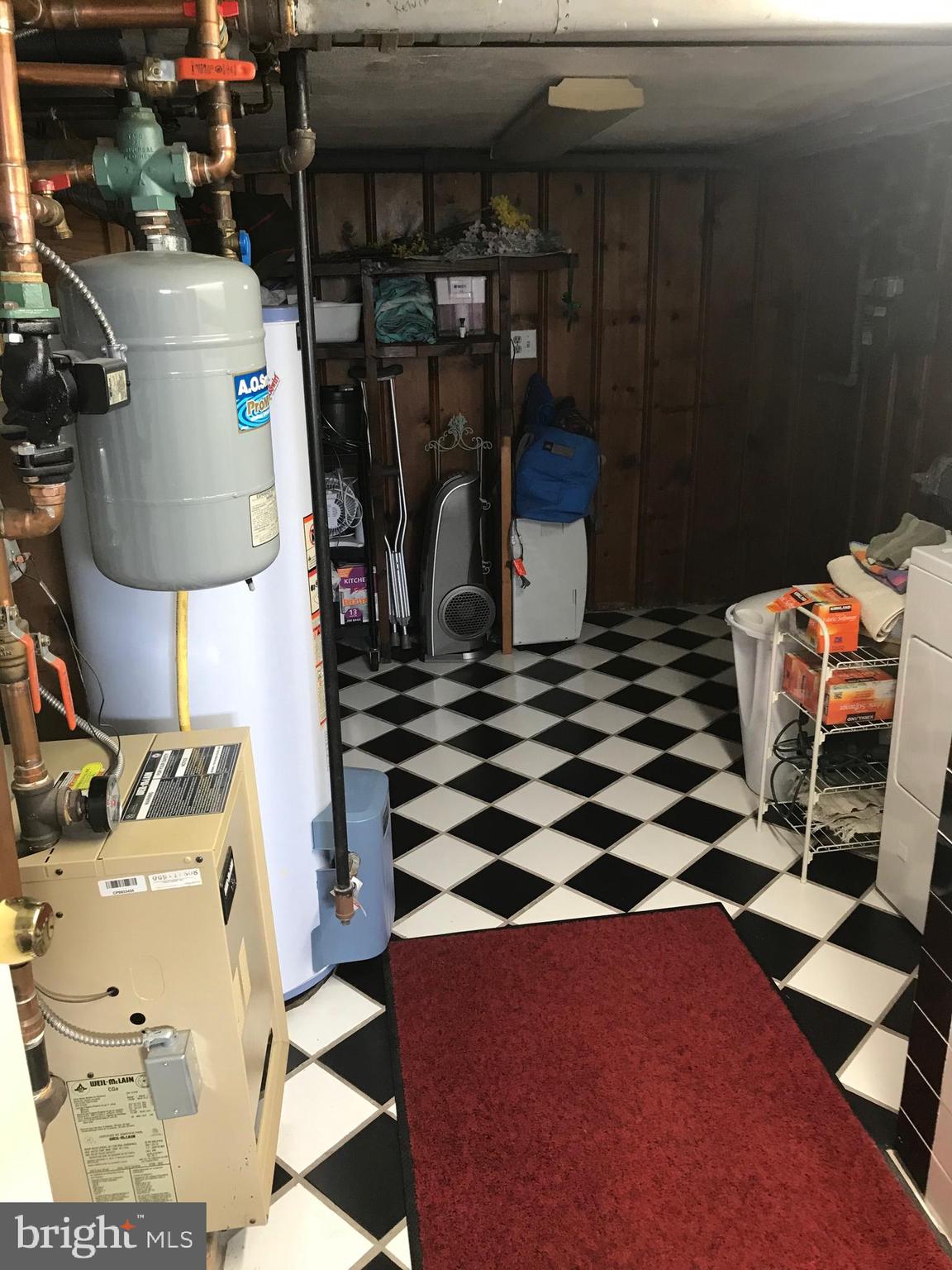 4211 Kensington Road Baltimore, MD 21229 - Photo 20 of 40 storage in lower level