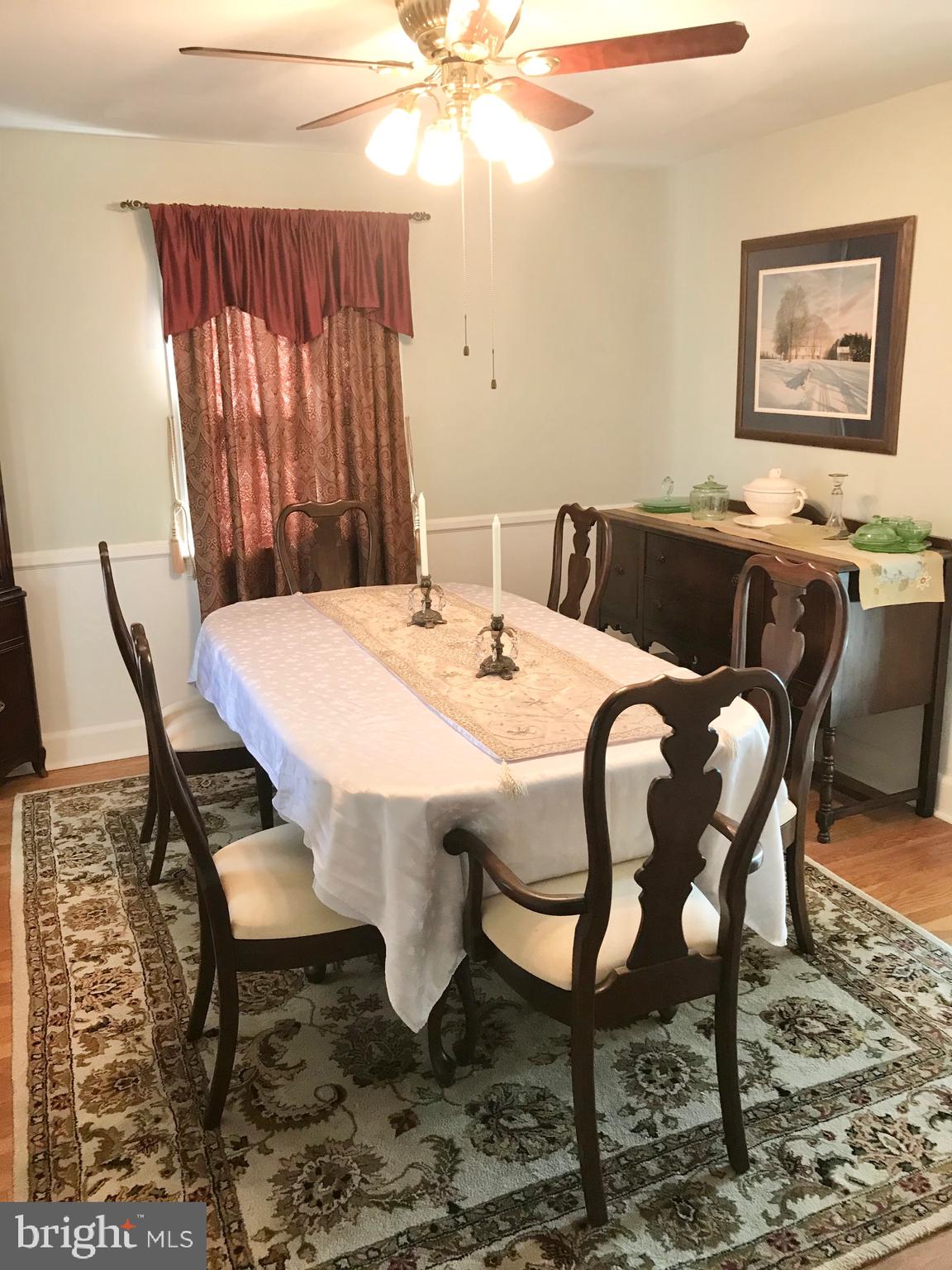 4211 Kensington Road Baltimore, MD 21229 - Photo 5 of 40 dining room