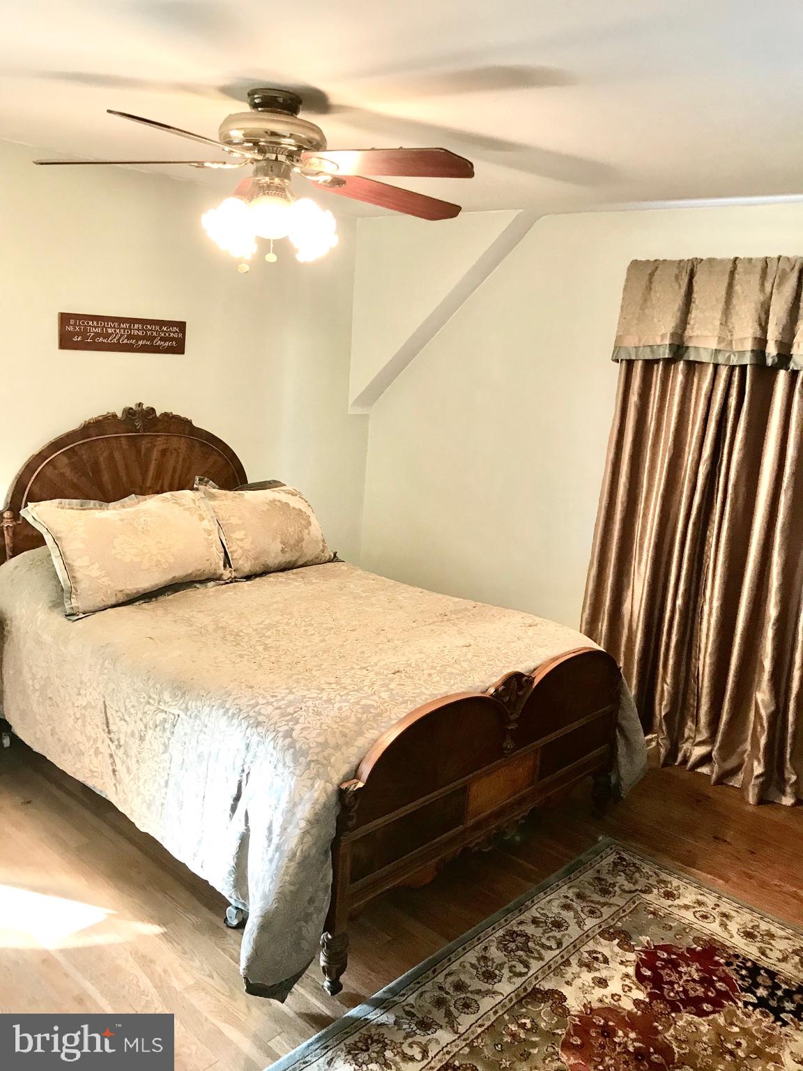 4211 Kensington Road Baltimore, MD 21229 - Photo 10 of 40 Bedroom #1
