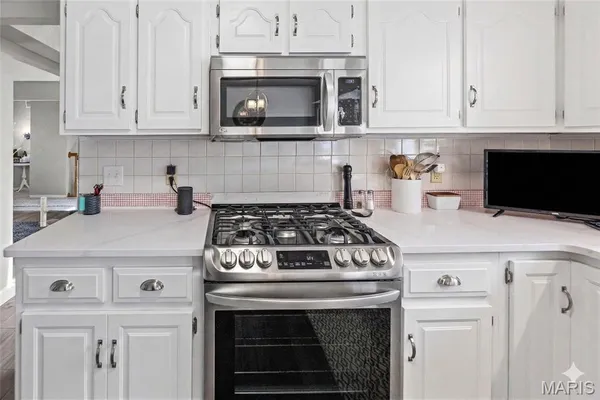 $350,000 | 4608 Vandebrook Drive, Waterloo, IL 62298